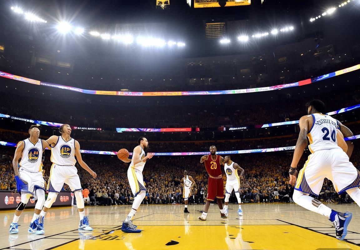 2017NBA总决赛：勇士逆袭解析与关键瞬间回顾(图2)