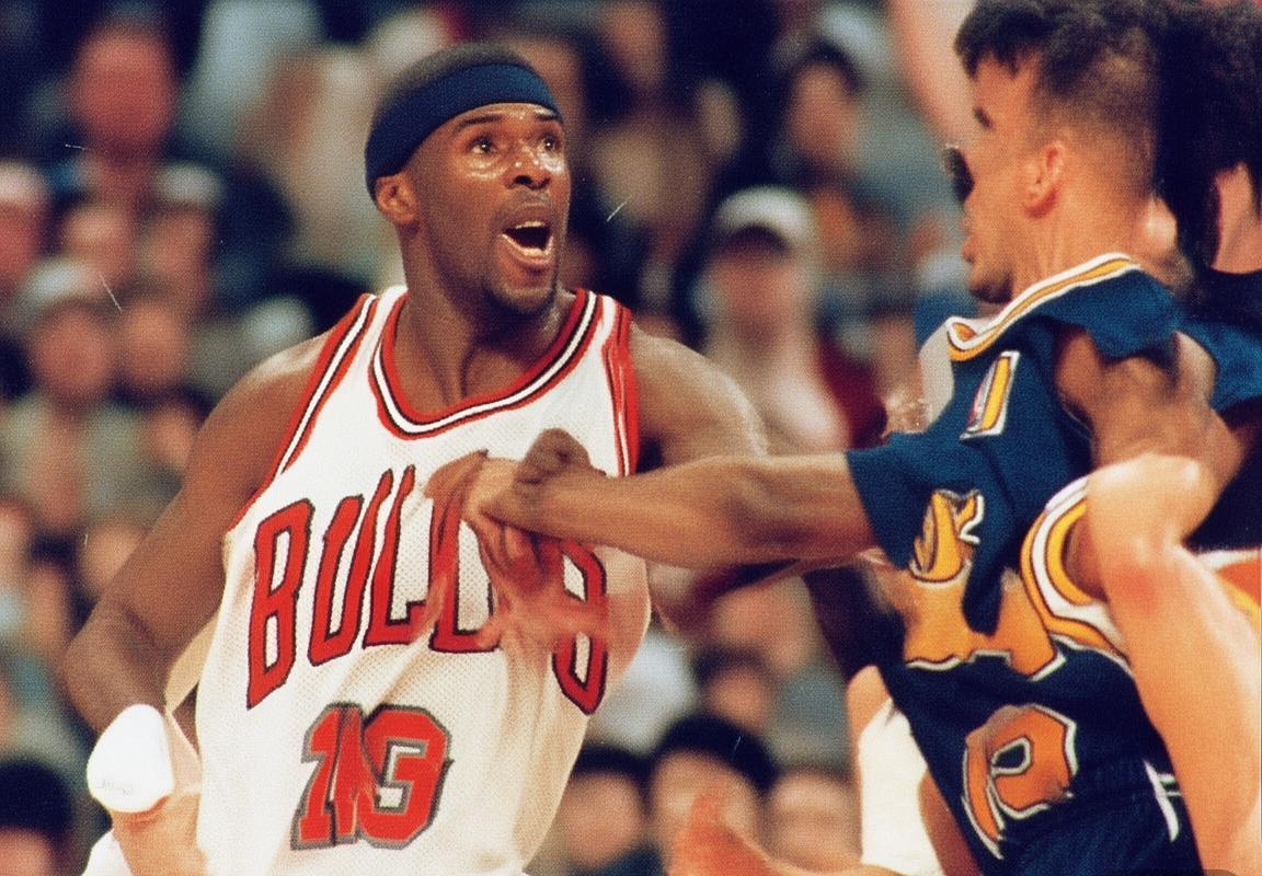 1998年NBA总决赛：公牛与爵士巅峰对决解析